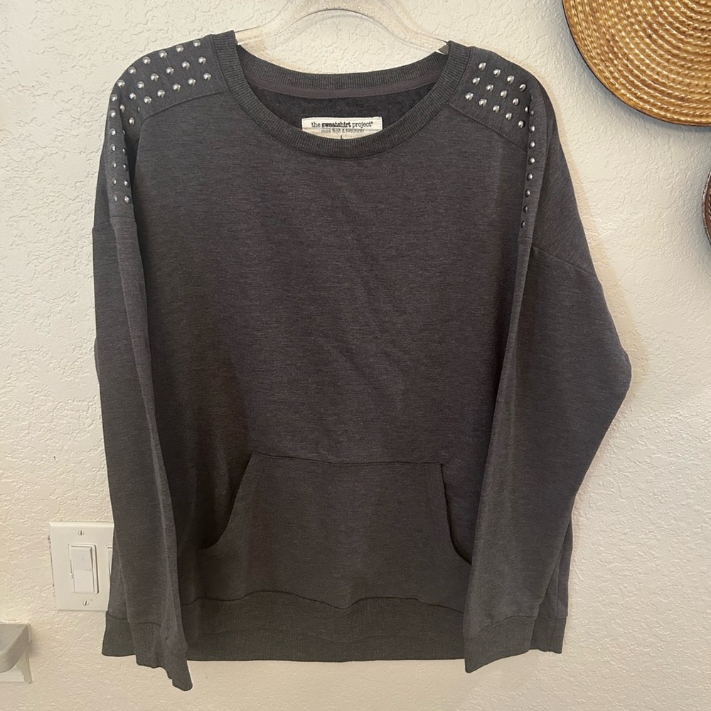 The Sweatshirt Project‎ studded gray pullover Large